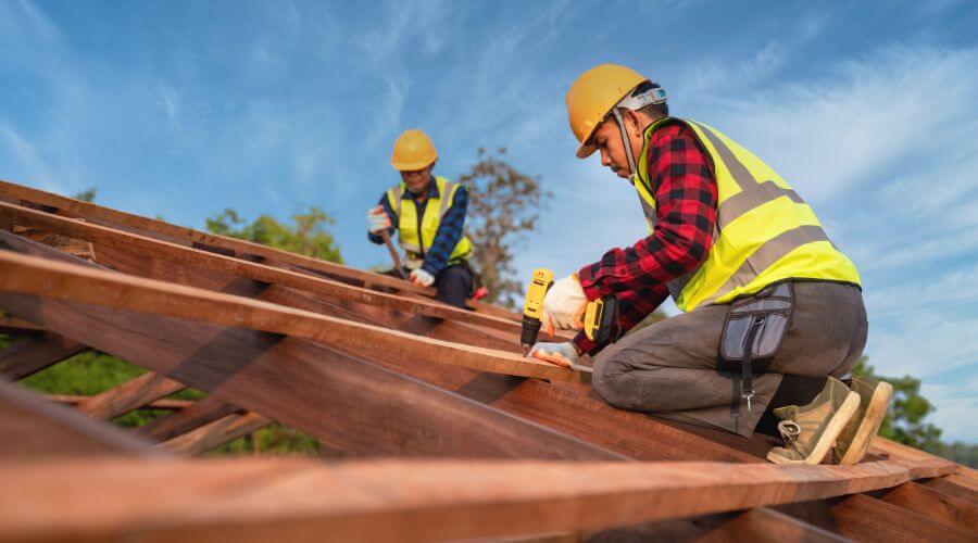 Professional Flat Roofing Installation services in Bakersfield, CA